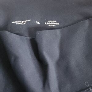 Old Navy Active High-Rise Black Leggings